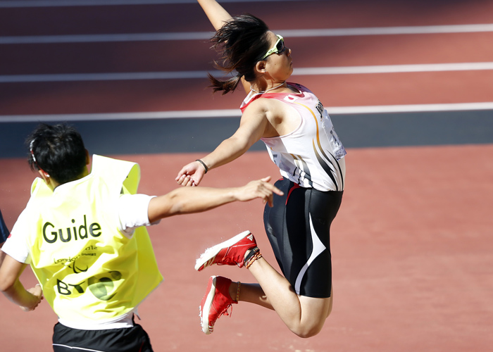 ロンドンパラリンピック　陸上競技・走り幅跳び　渡邉 紫帆　　写真／竹見脩吾